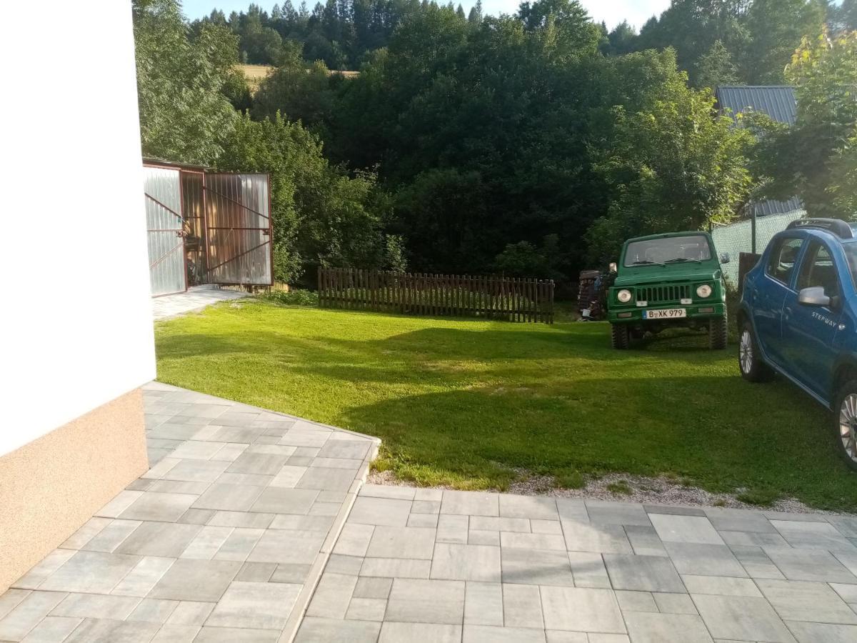 Domek Relov Bagian luar foto
